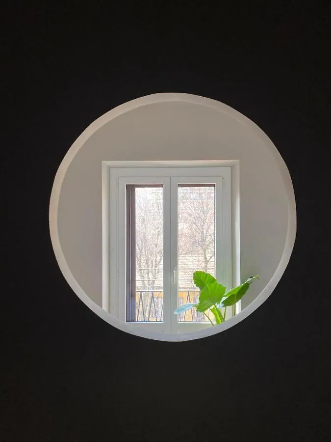 Bilocale Di Design Con Vista In Crocetta Quadronno Apartment Milan Italy