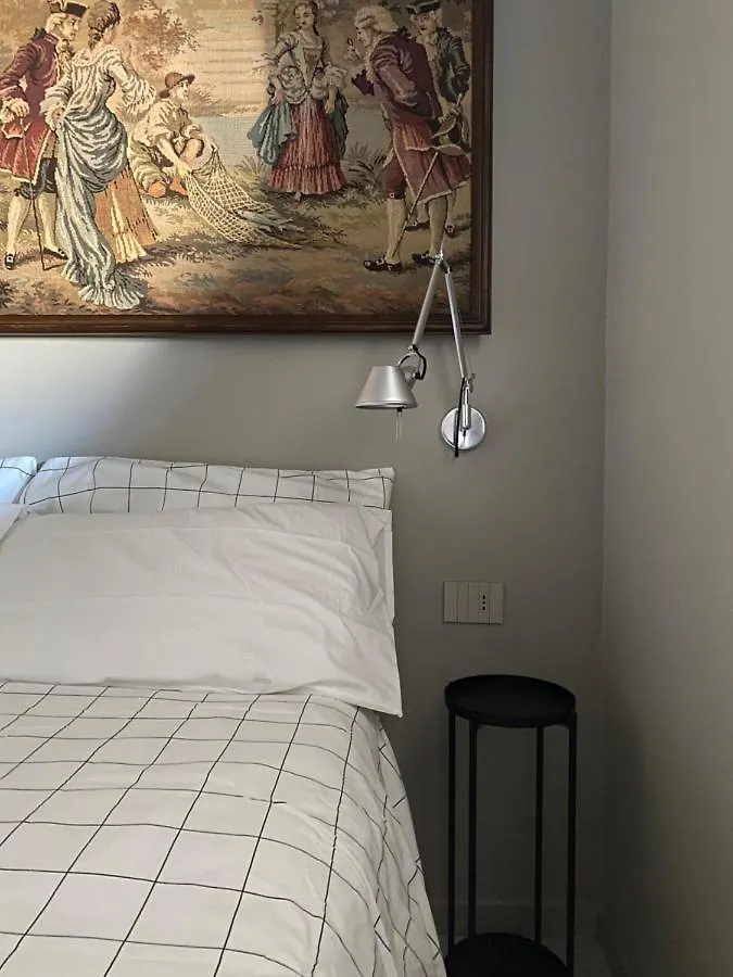 Bilocale Di Design Con Vista In Crocetta Quadronno Apartment Milan
