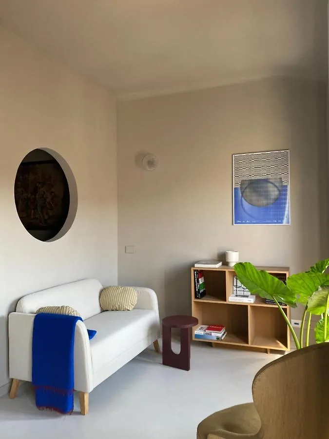 Bilocale Di Design Con Vista In Crocetta Quadronno Apartment Milan